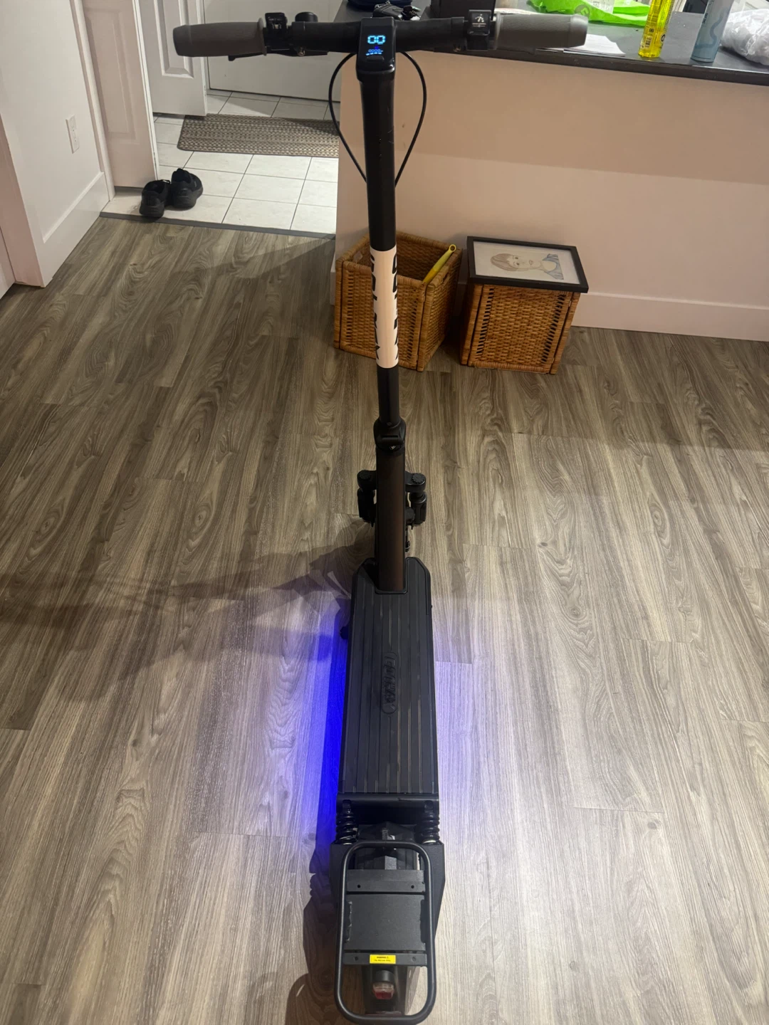 GOTRAX Eclipse Electric Scooter - photo 3