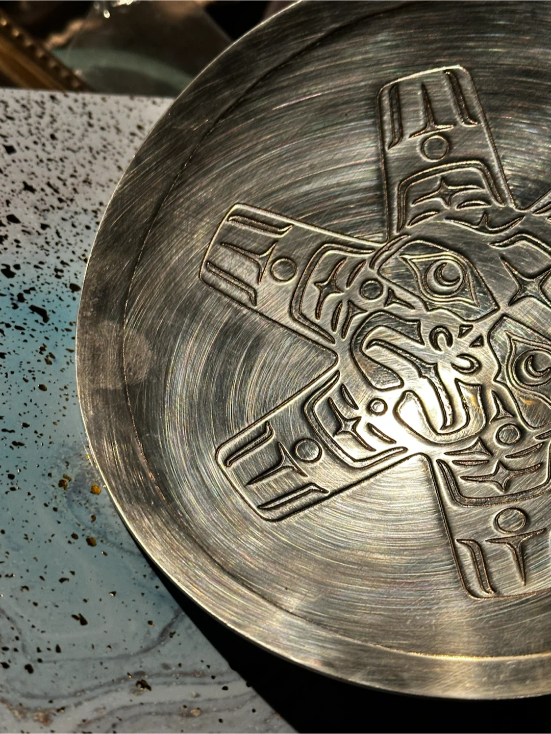 Harold Alfred First Nations Sun silver-plated hammered bowl - photo 2