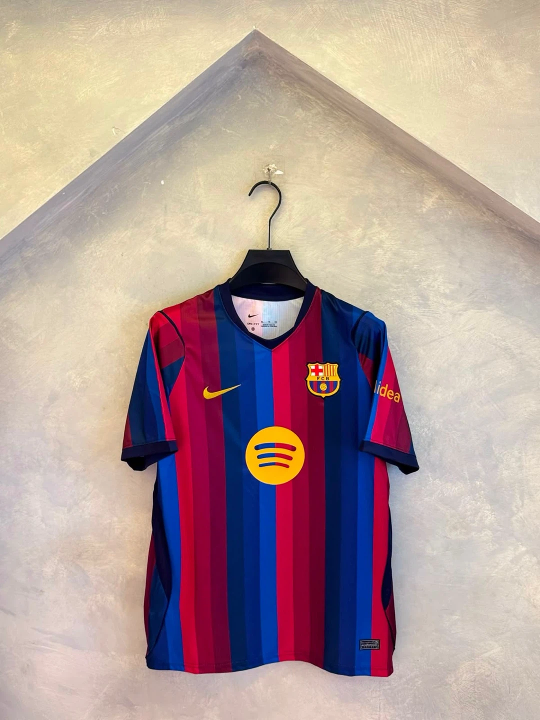 FC Barcelona Nike Jerseys HOME /AWAY - photo 4