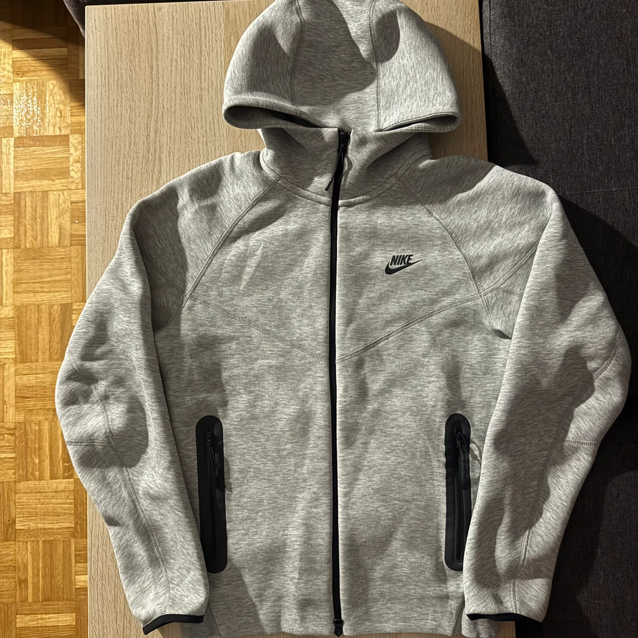 Nike Tech Fleece Full-Zip Hoodie - Grey - Size Small