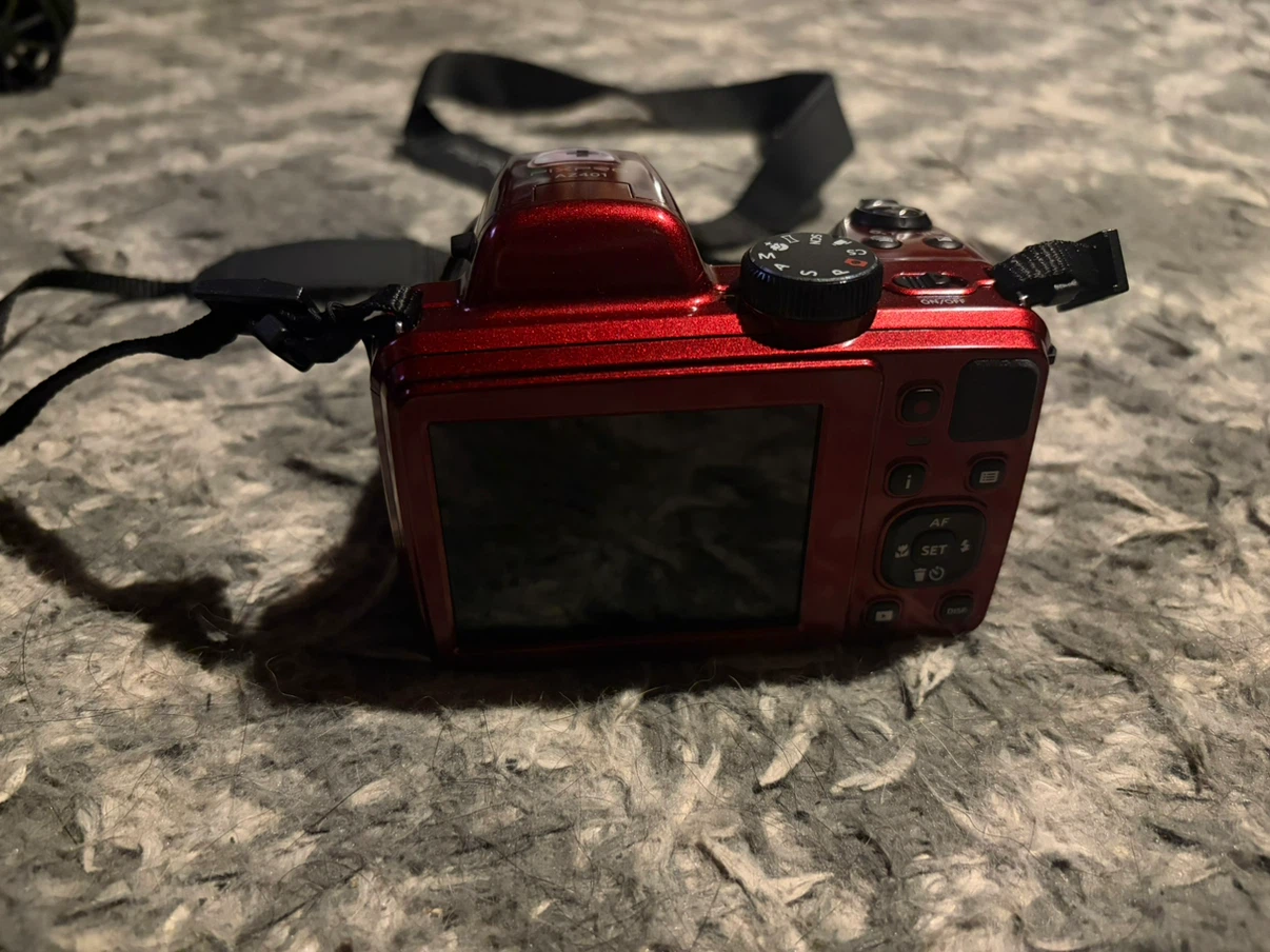 Kodak Digital Camera + Camera Bag and Storage Card - photo 3