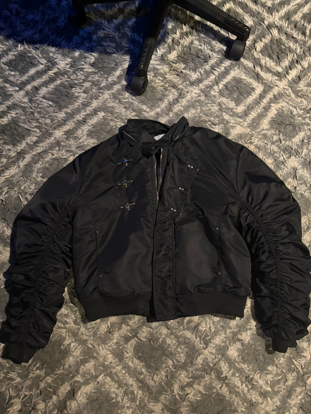 Two Jackets / One L One XL / Great Condition and Quality - photo 4