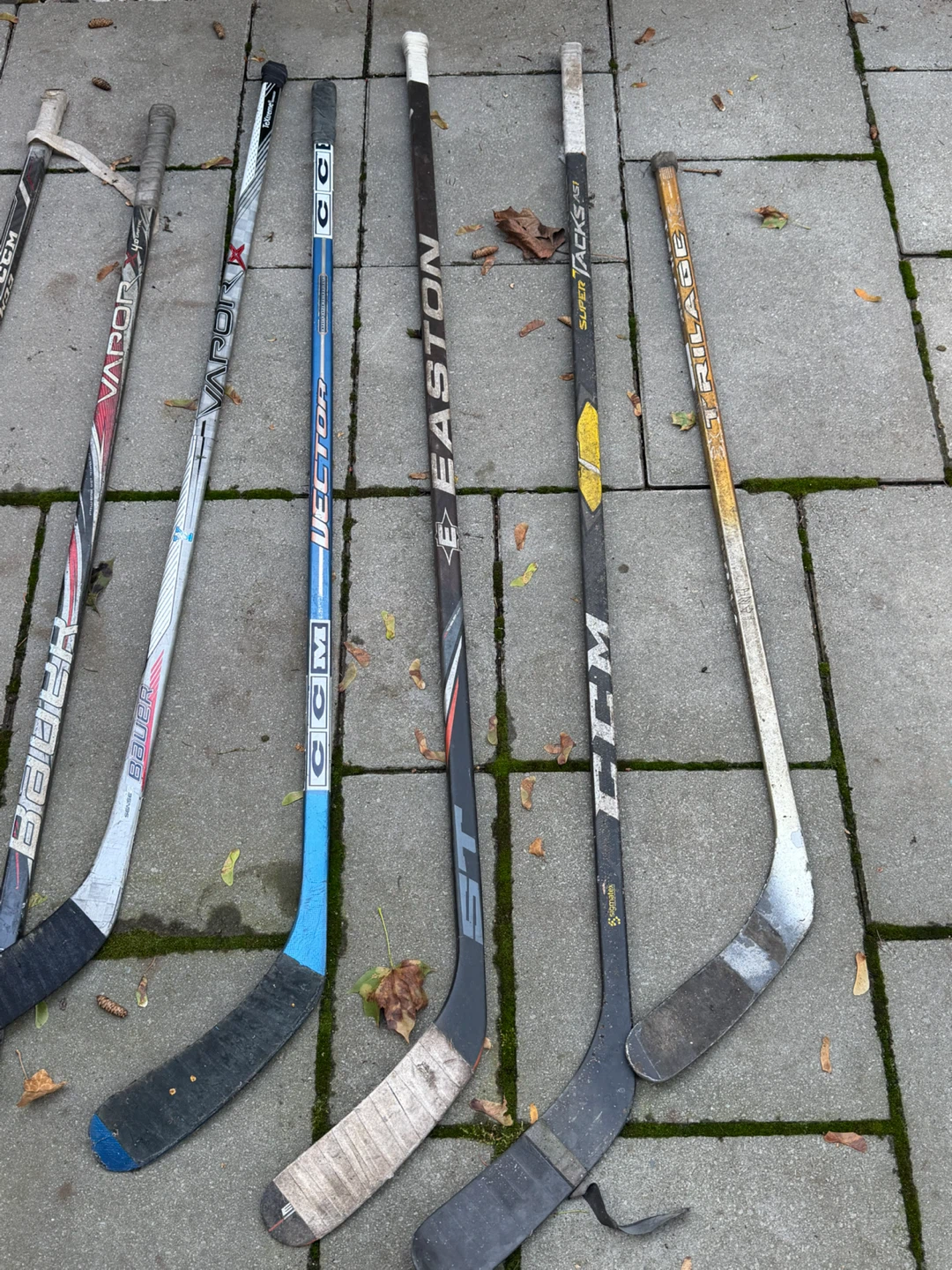 Assorted Hockey Stick Collection - photo 4