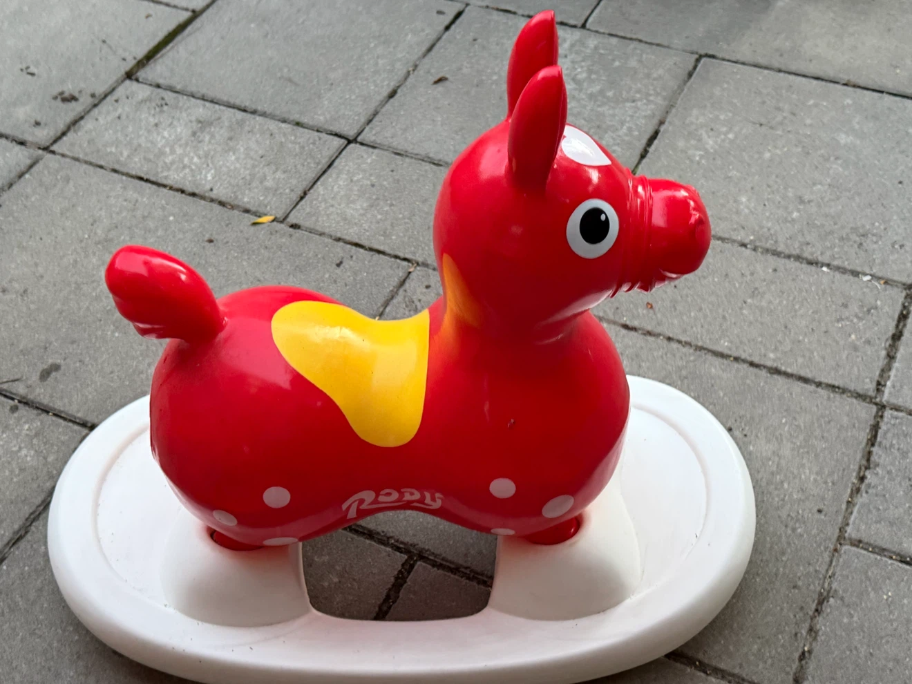 Rody Inflatable Hopping Horse with Rocking Base - photo 3