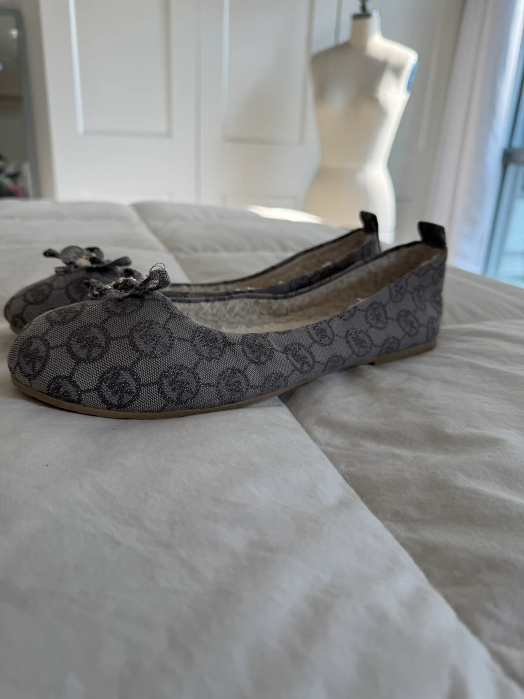 Brand New Ladies Size 10 Michael Kors Slippers, Brand New - photo 3