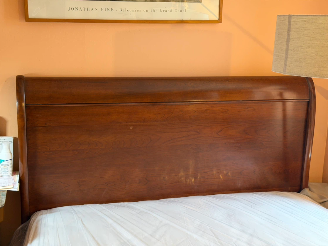 Stickley Wooden Sleigh Bed Frame - photo 4