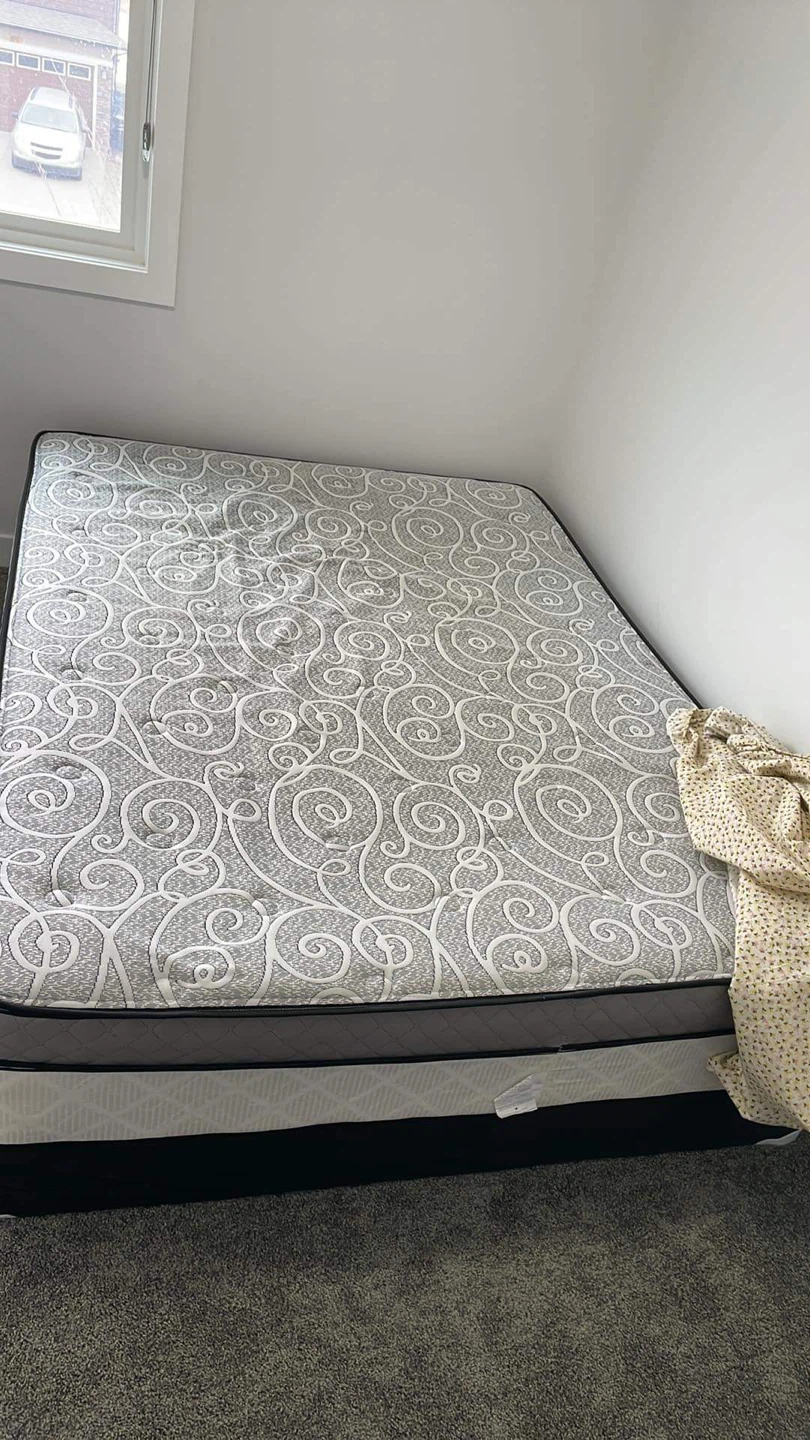 Queen Size Mattress with Box Spring