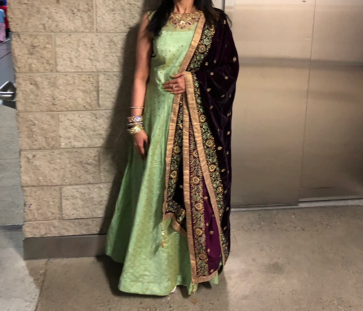 Traditional wear chaniya choli and saree - photo 5