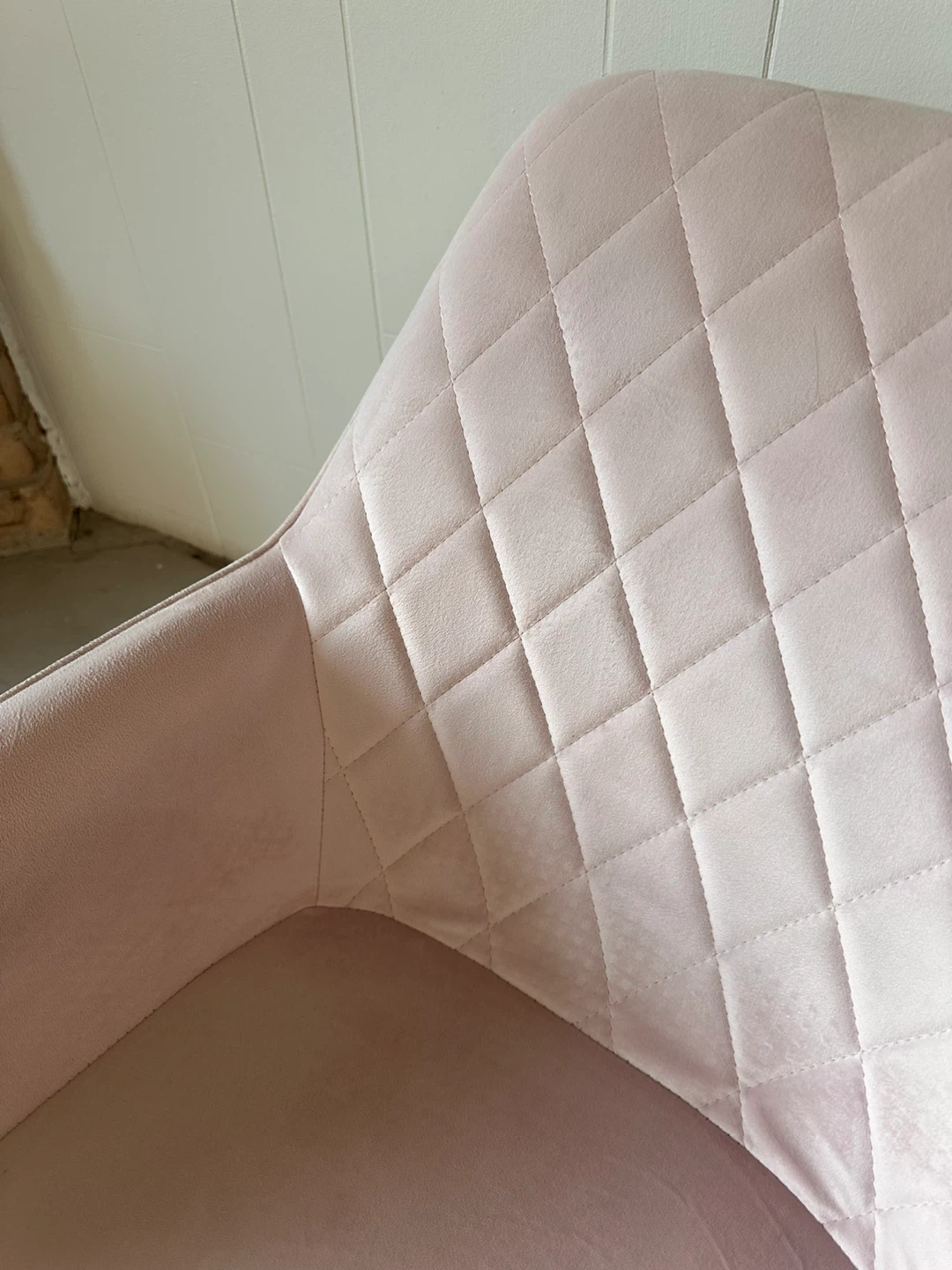 Pink Quilted Velvet Office Chair - photo 5