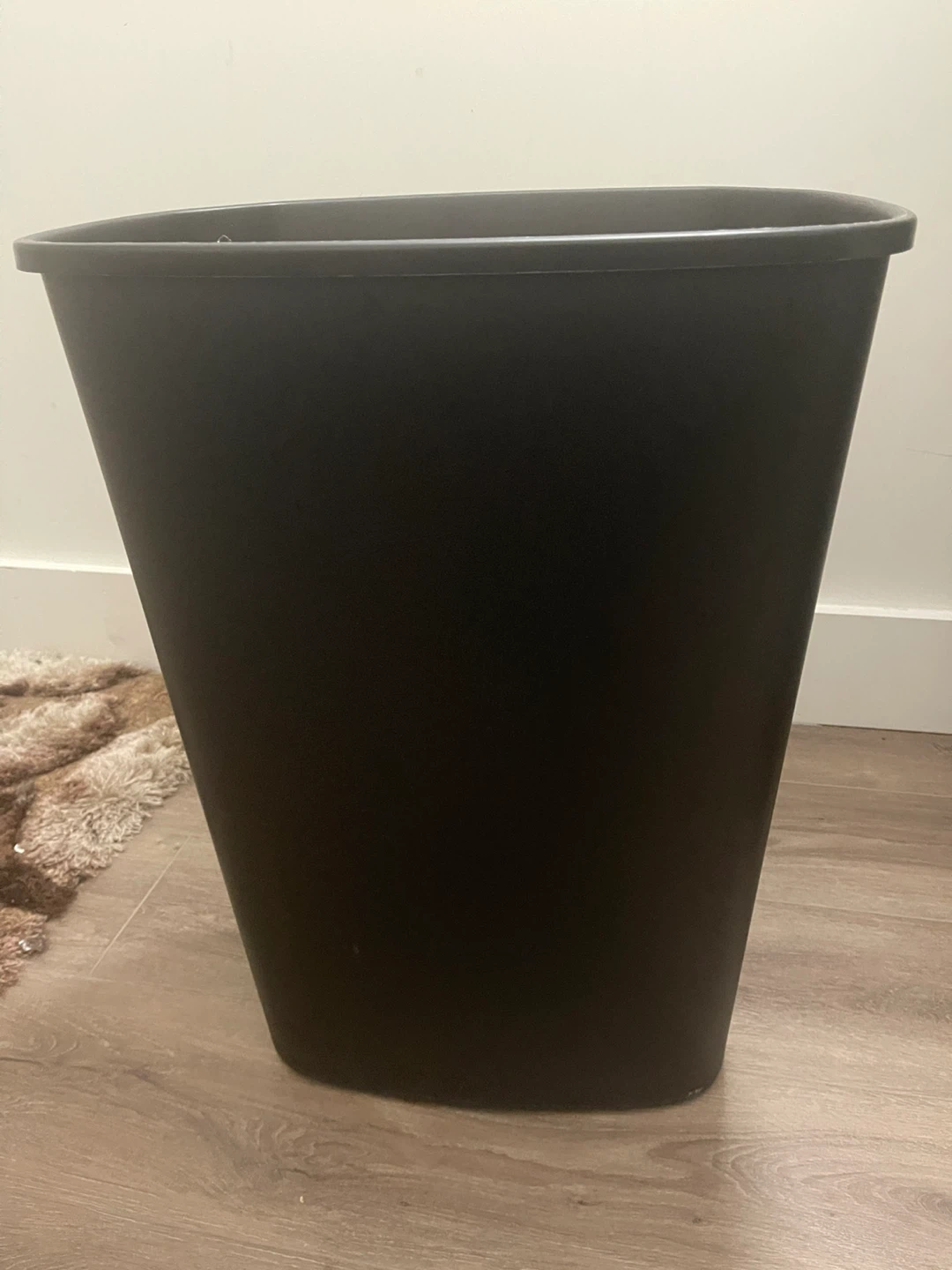 FREE Large Black Trash Can with Lid - photo 2