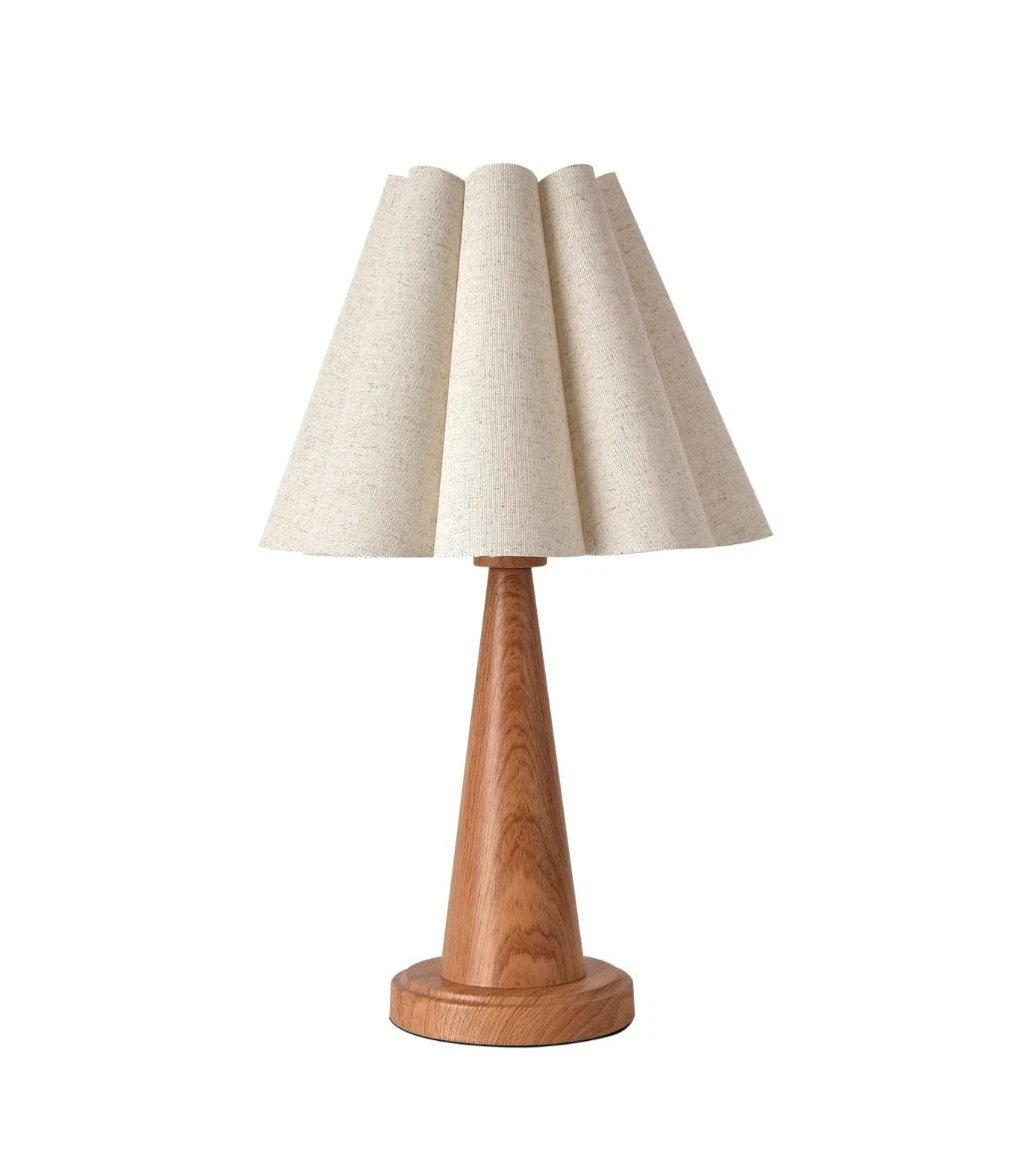Fengarolam Modern Table Lamp With Petal Lampshade