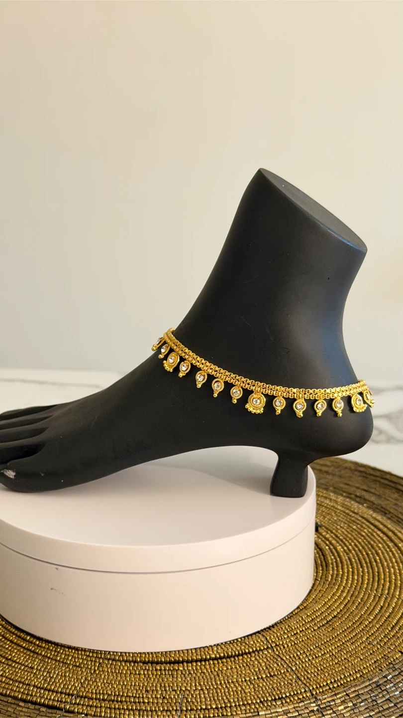 Gold Tone Anklet with Clear Stones