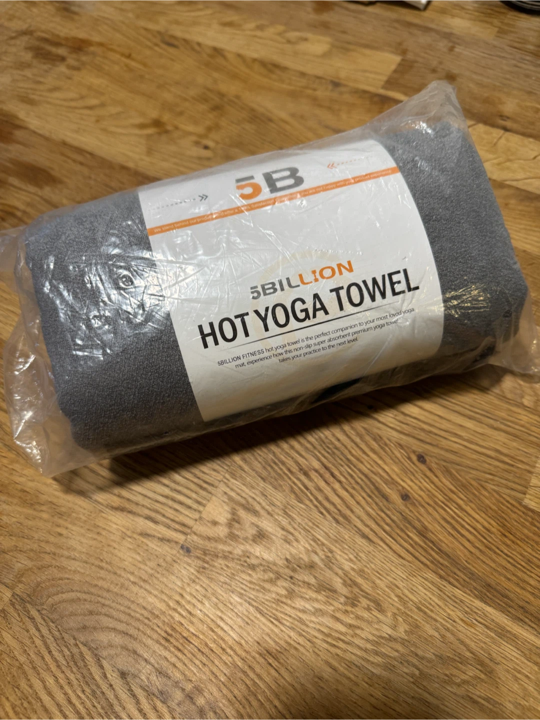 Hot Yoga Towel (Brand New) non-slip, absorbent, machine washable