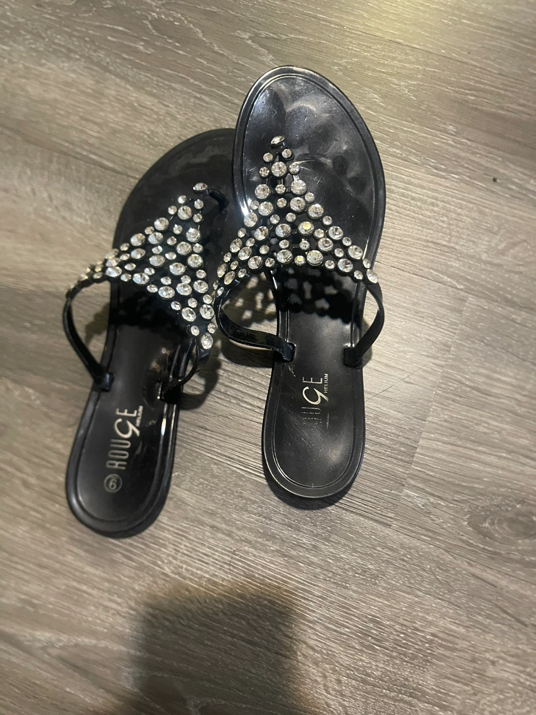 Rouge Helium Black Rhinestone Sandals Size 9 - photo 2