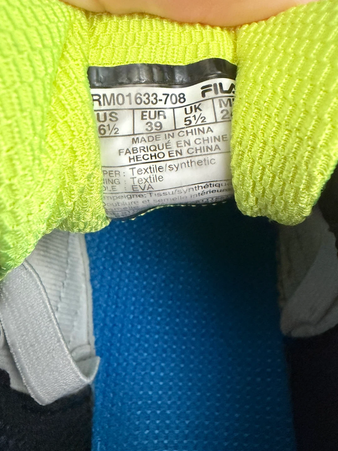 Fila Running Shoes Size 6.5 - photo 2
