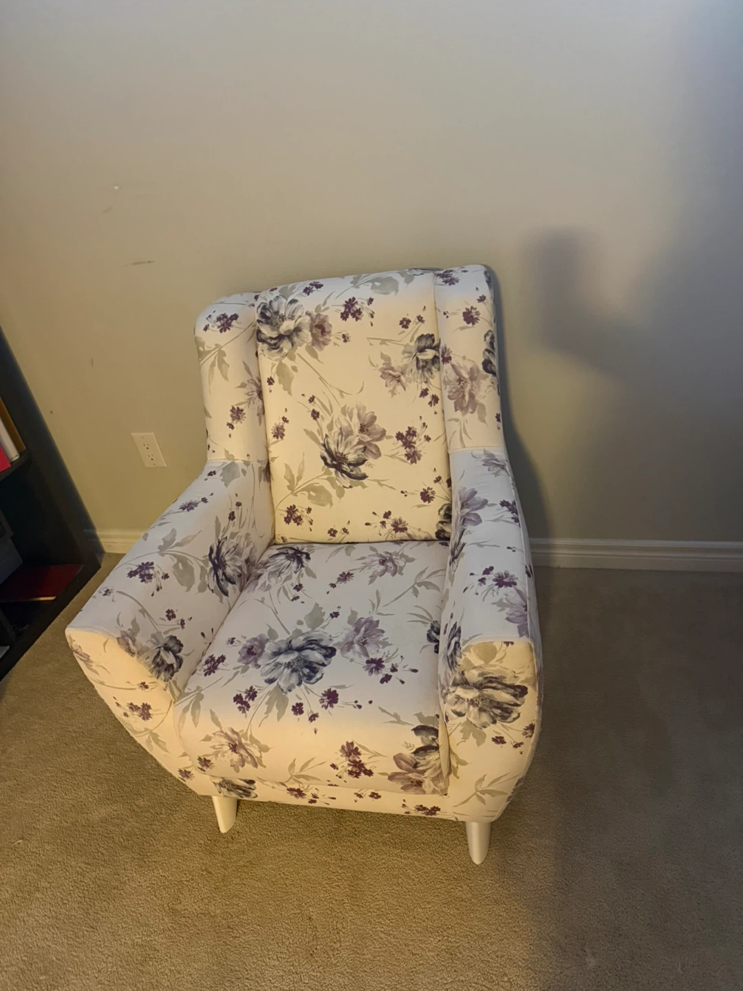 Floral pattern accent chair - photo 2