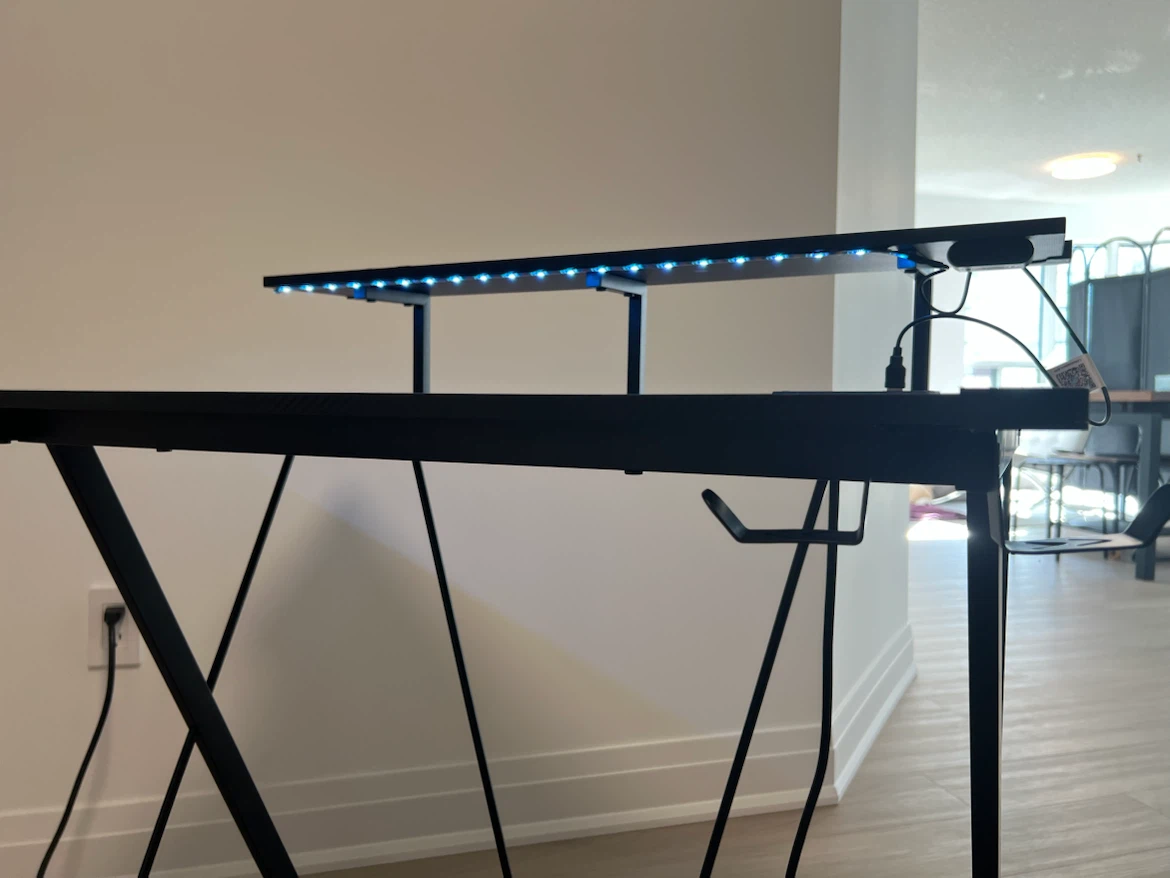 Eureka Ergonomic Gaming Desk - photo 4