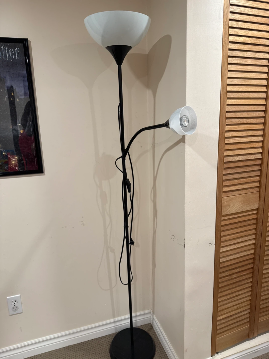 Black Floor Lamp with Adjustable Reading Light - photo 2