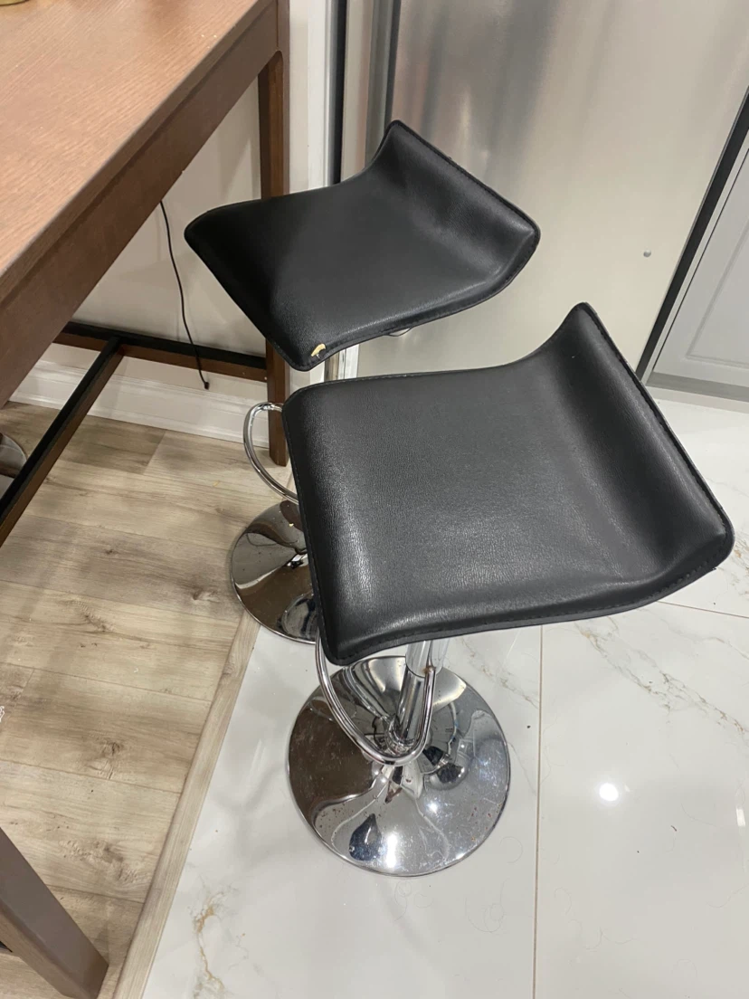 Set of 4 Black Leather Bar Stools