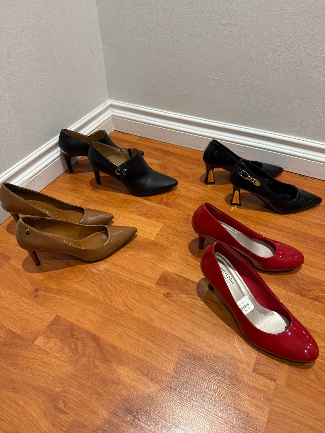 Variety of women’s shoes - photo 2