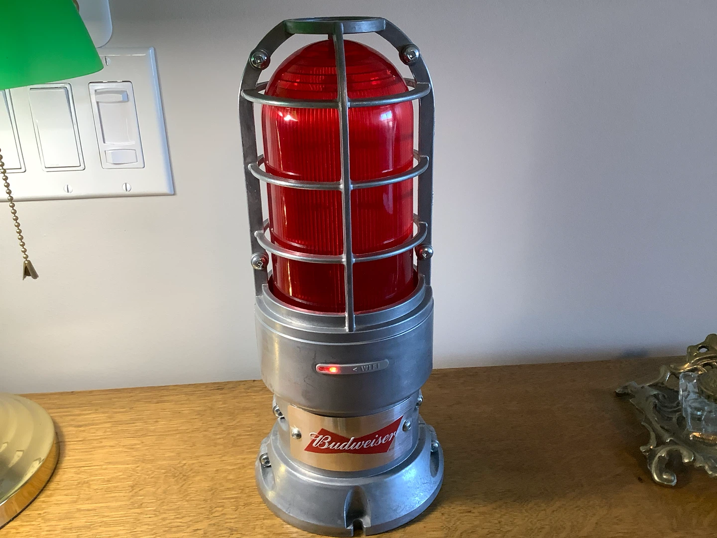 Budweiser Red Light Wifi Synched NHL Goal Light 🐞 - photo 2