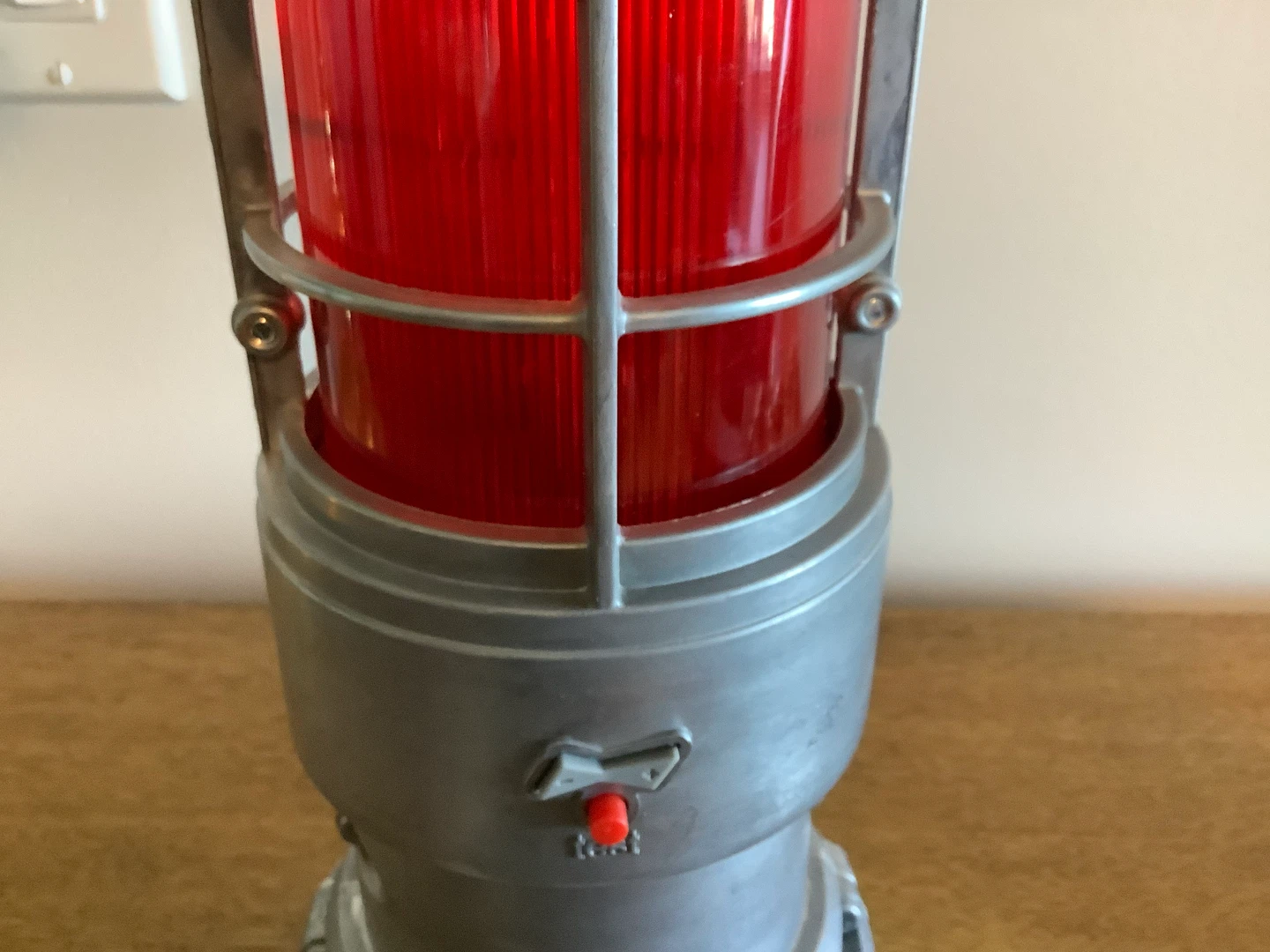 Budweiser Red Light Wifi Synched NHL Goal Light 🐞 - photo 3