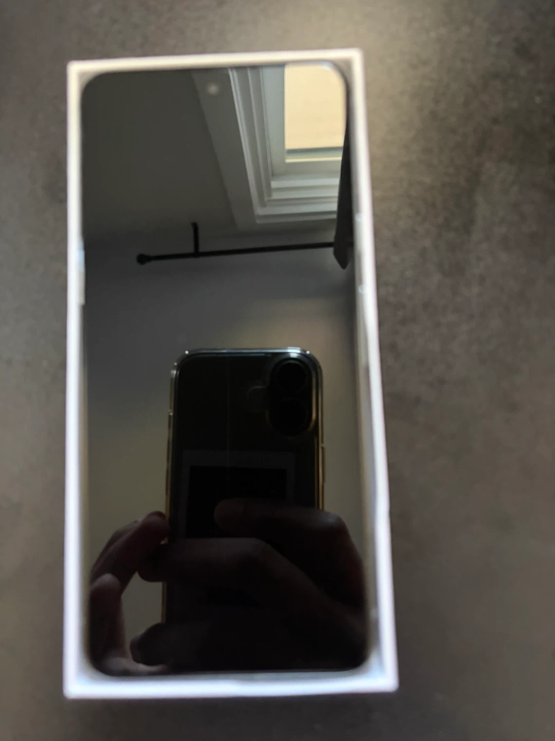 Google Pixel 8 (Hazel) – Brand New / Open Box - photo 3