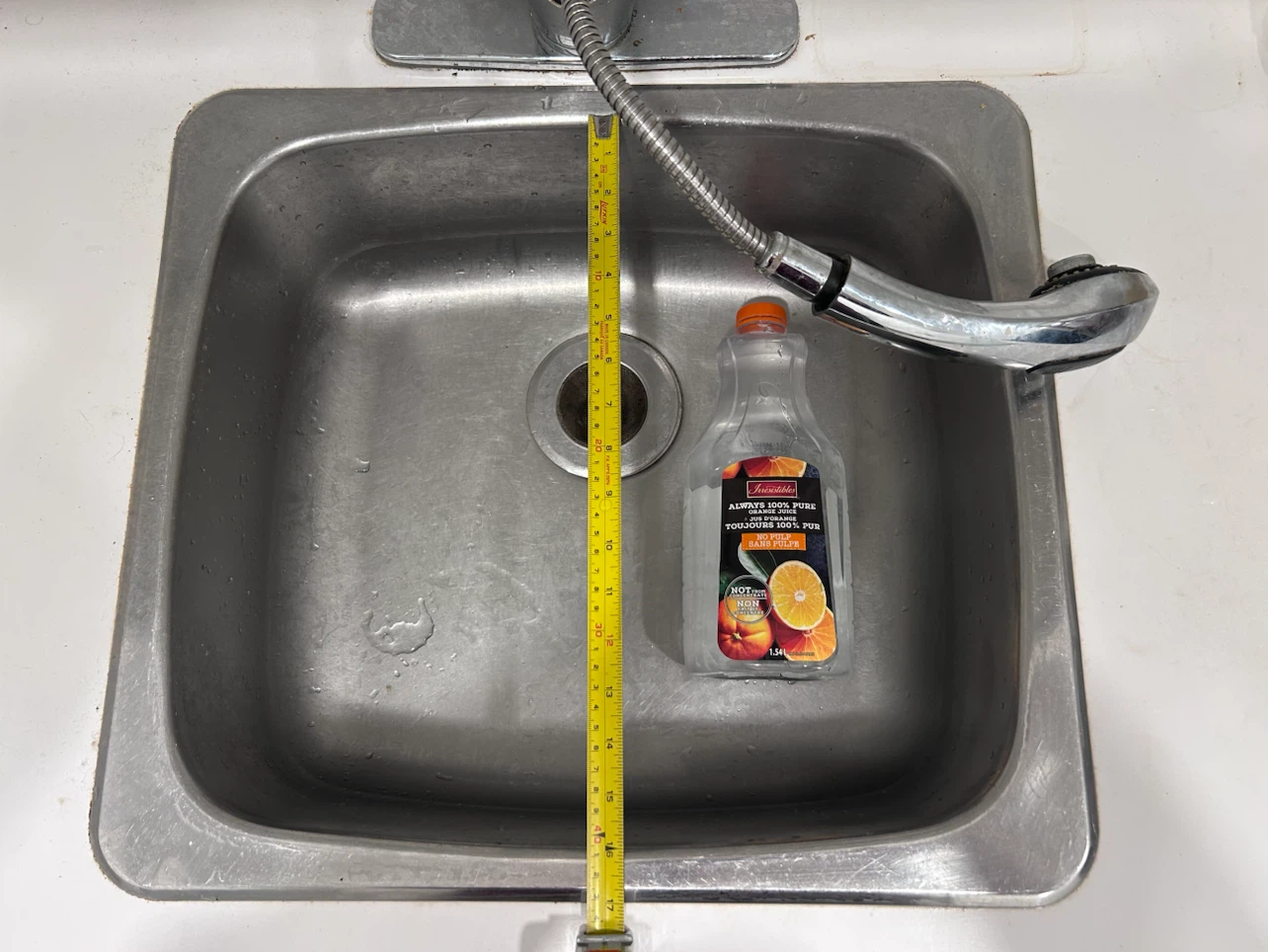 Stainless steel kitchen sink