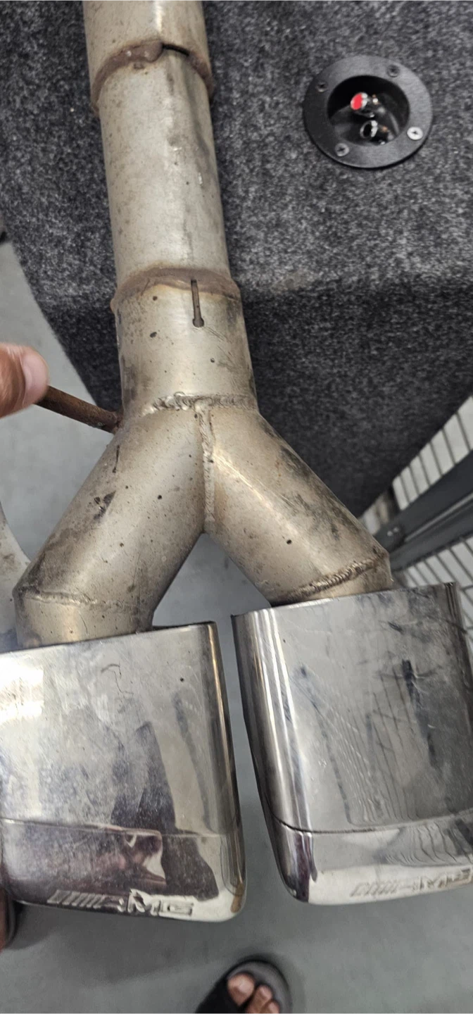 AMG Dual Exhaust Tip