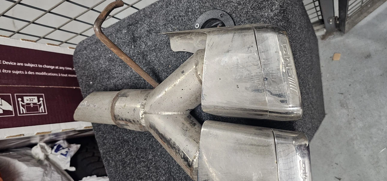 AMG Dual Exhaust Tip - photo 5