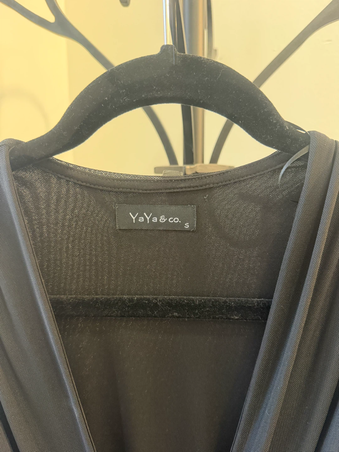 YaYa & co. Black Ruched Maxi Dress. SIZE SMALL - photo 4