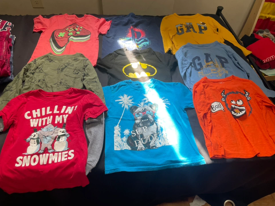 Assorted Boy's Clothing Bundle Sizes 4, 5/6 - photo 3