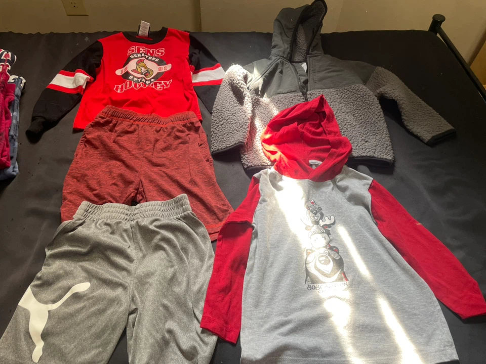 Assorted Boy's Clothing Bundle Sizes 4, 5/6 - photo 4