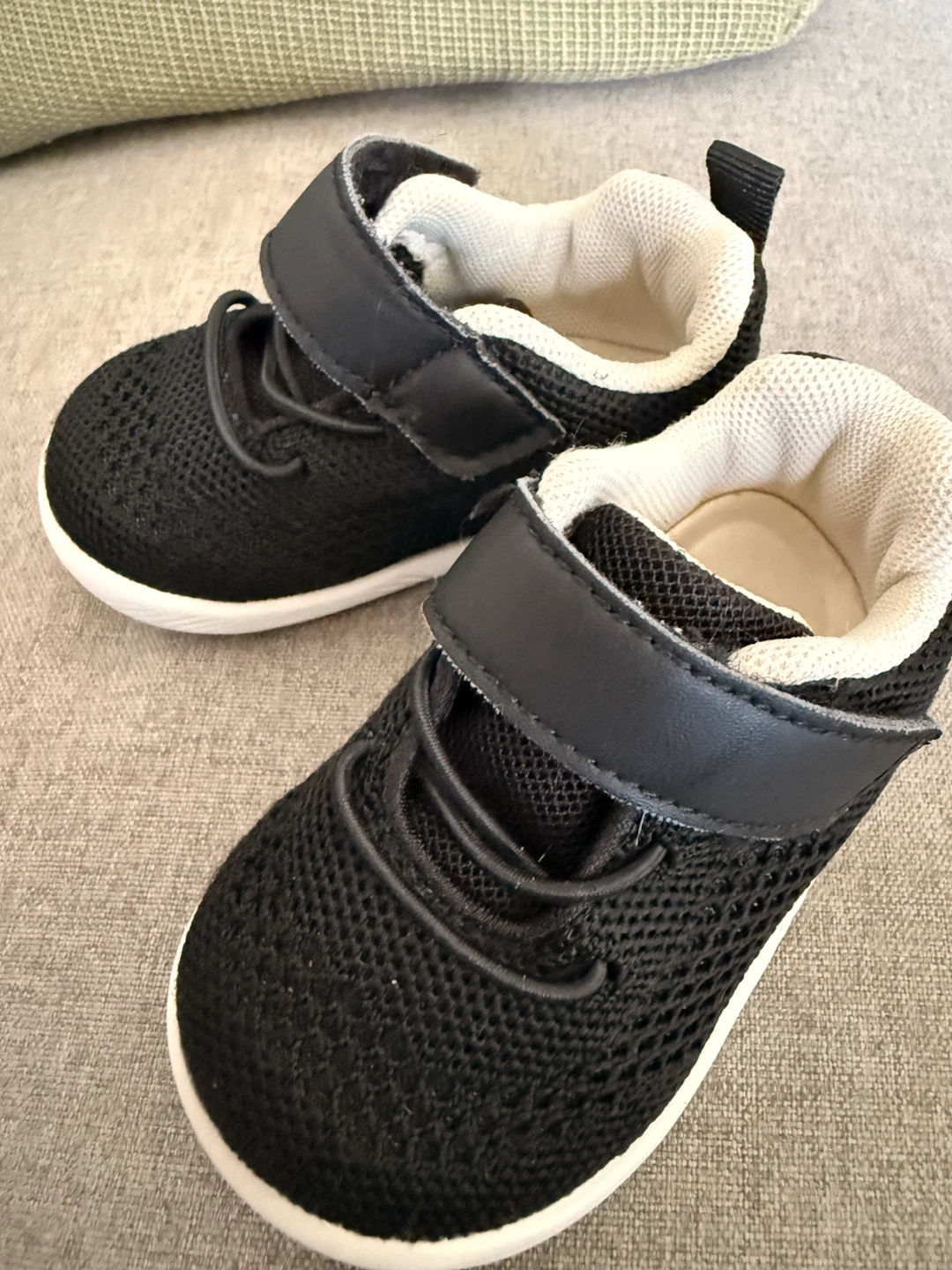 Morendl Kids Black Sneakers - photo 2