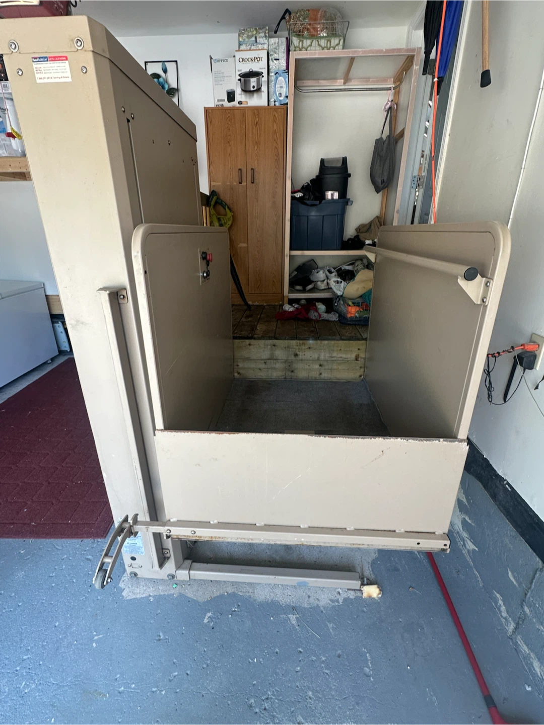 Bruno VPL-3100 Residential Vertical Platform Lift - photo 4