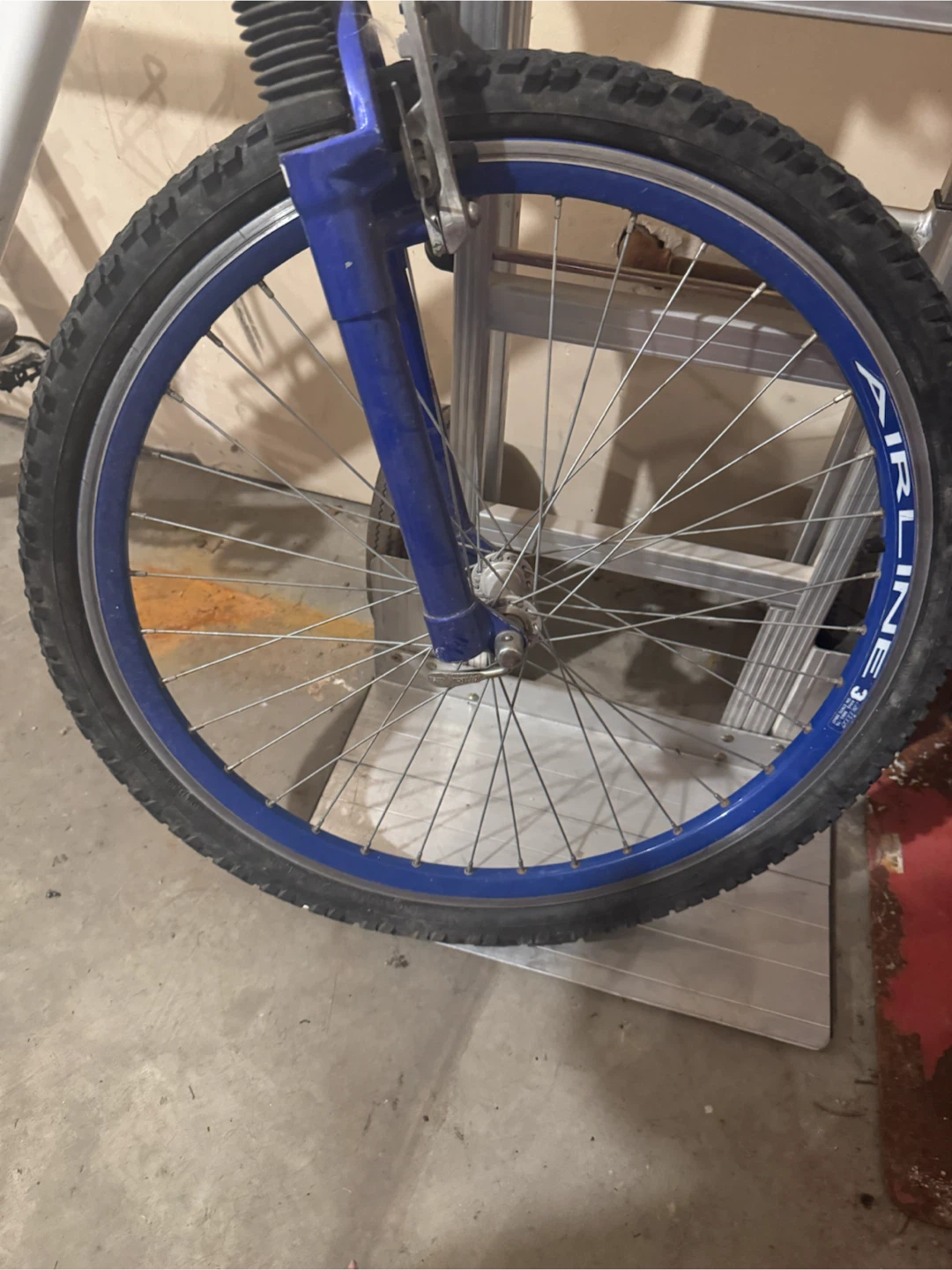 Set of Airline Alloy Mountains Bike Wheels and Tires