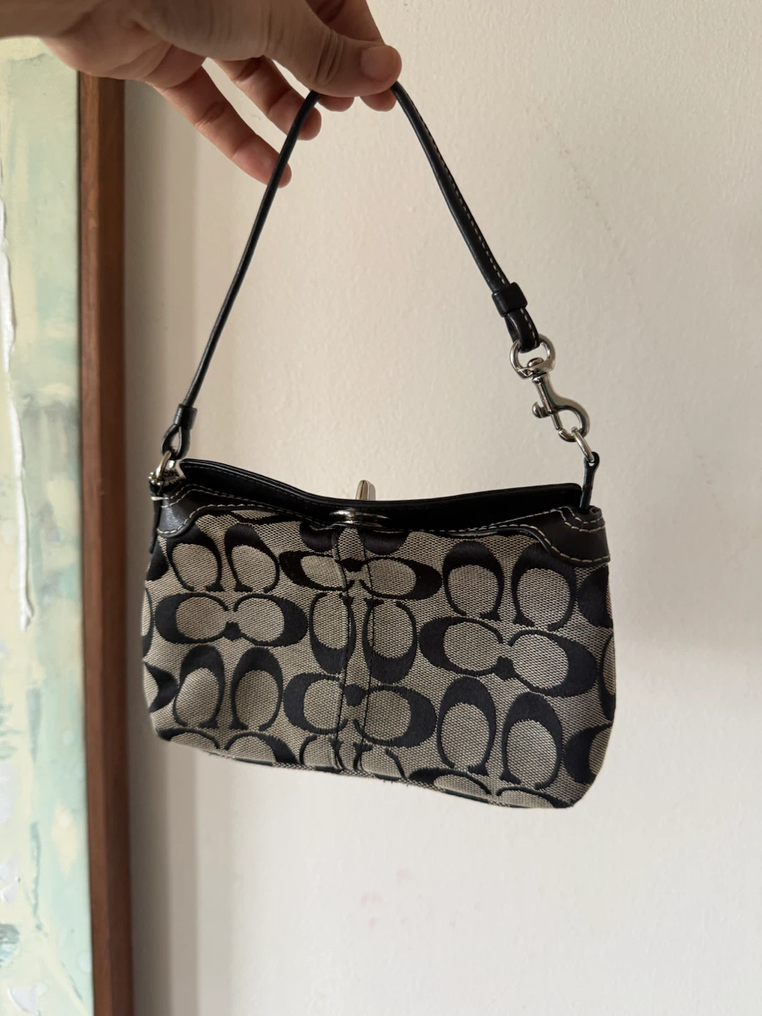 Coach Turn lock mini hobo bag - photo 2