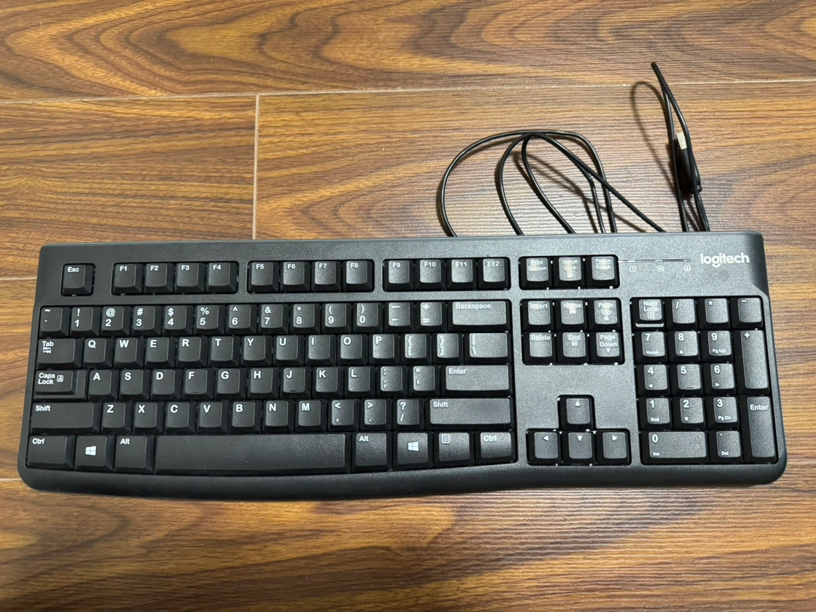 Logitech Wired Keyboard