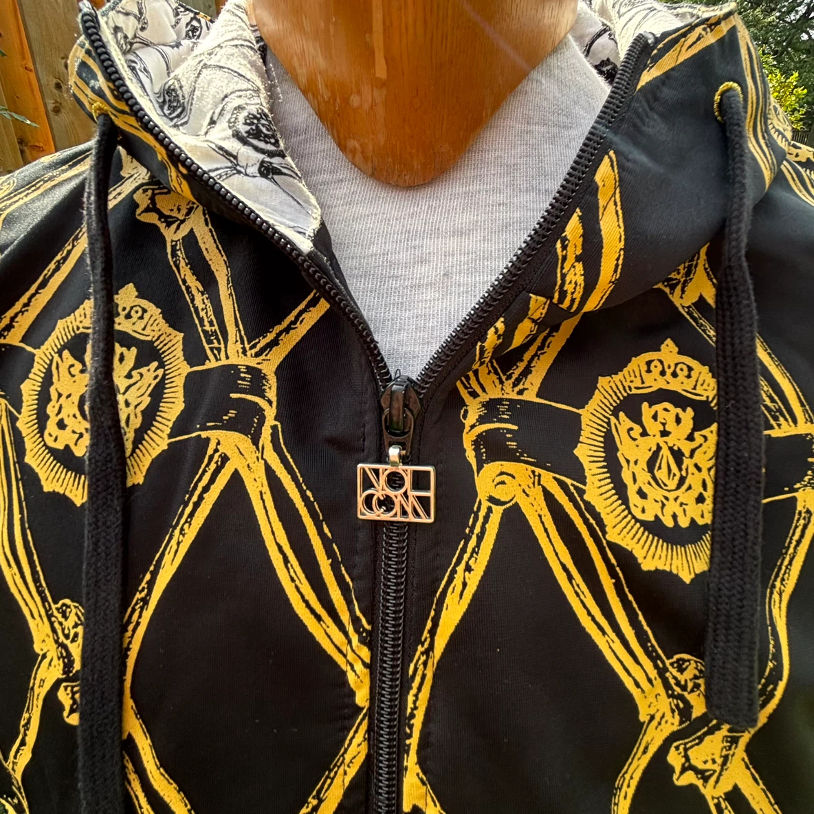Michael J. Zepeda for Volcom Hoodie - Black/Gold - photo 2