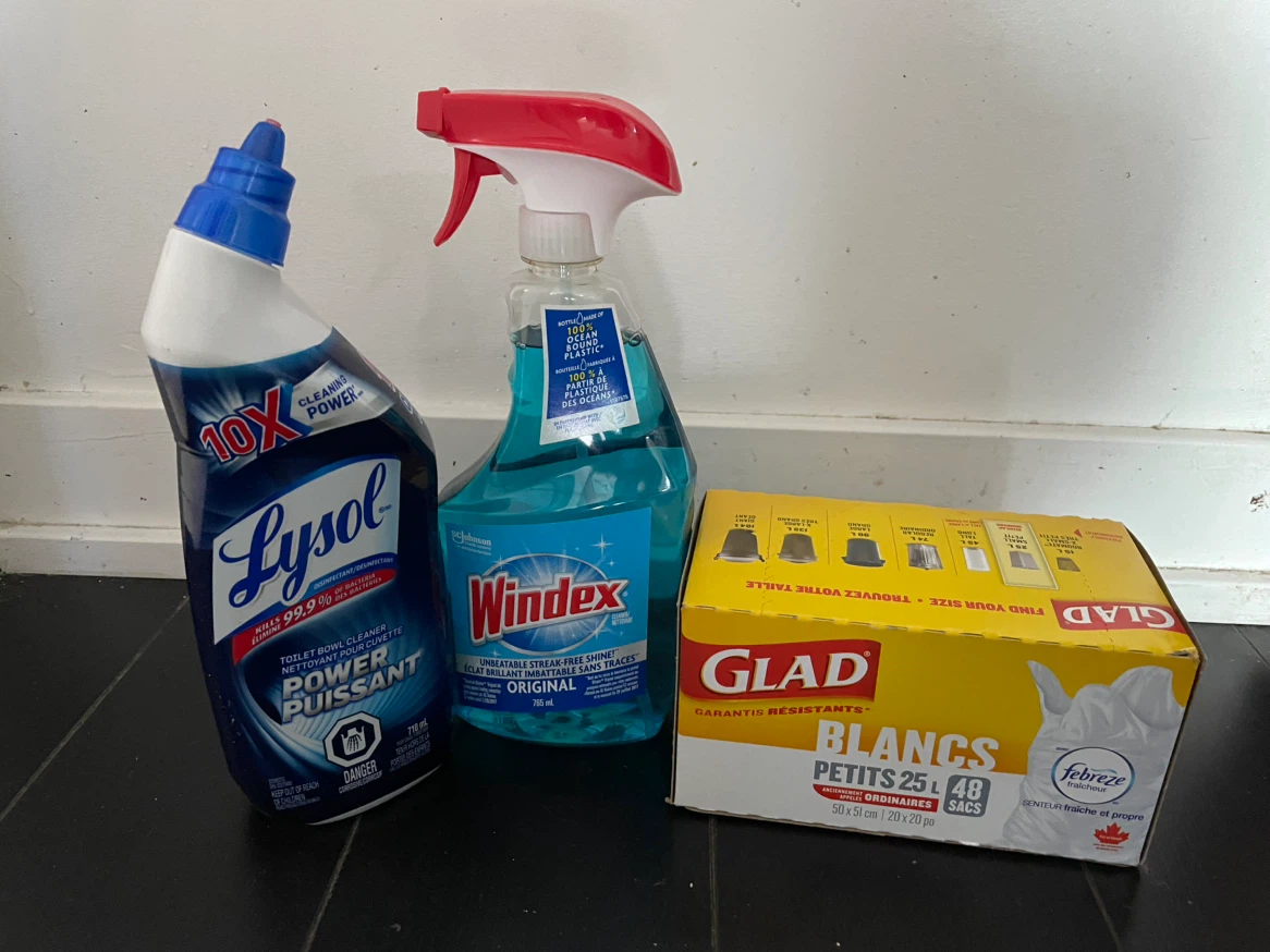 (Unused)Cleaning Supplies Bundle - Lysol, Windex, and Glad Bags