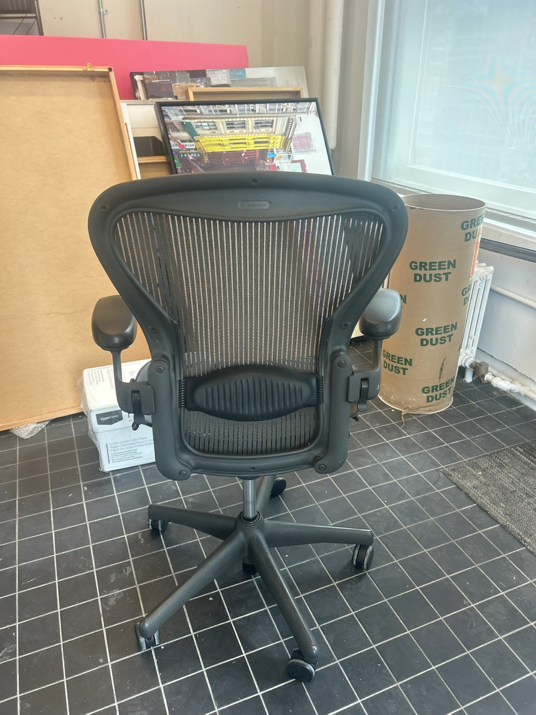 Herman Miller Aeron Office Chair - photo 2