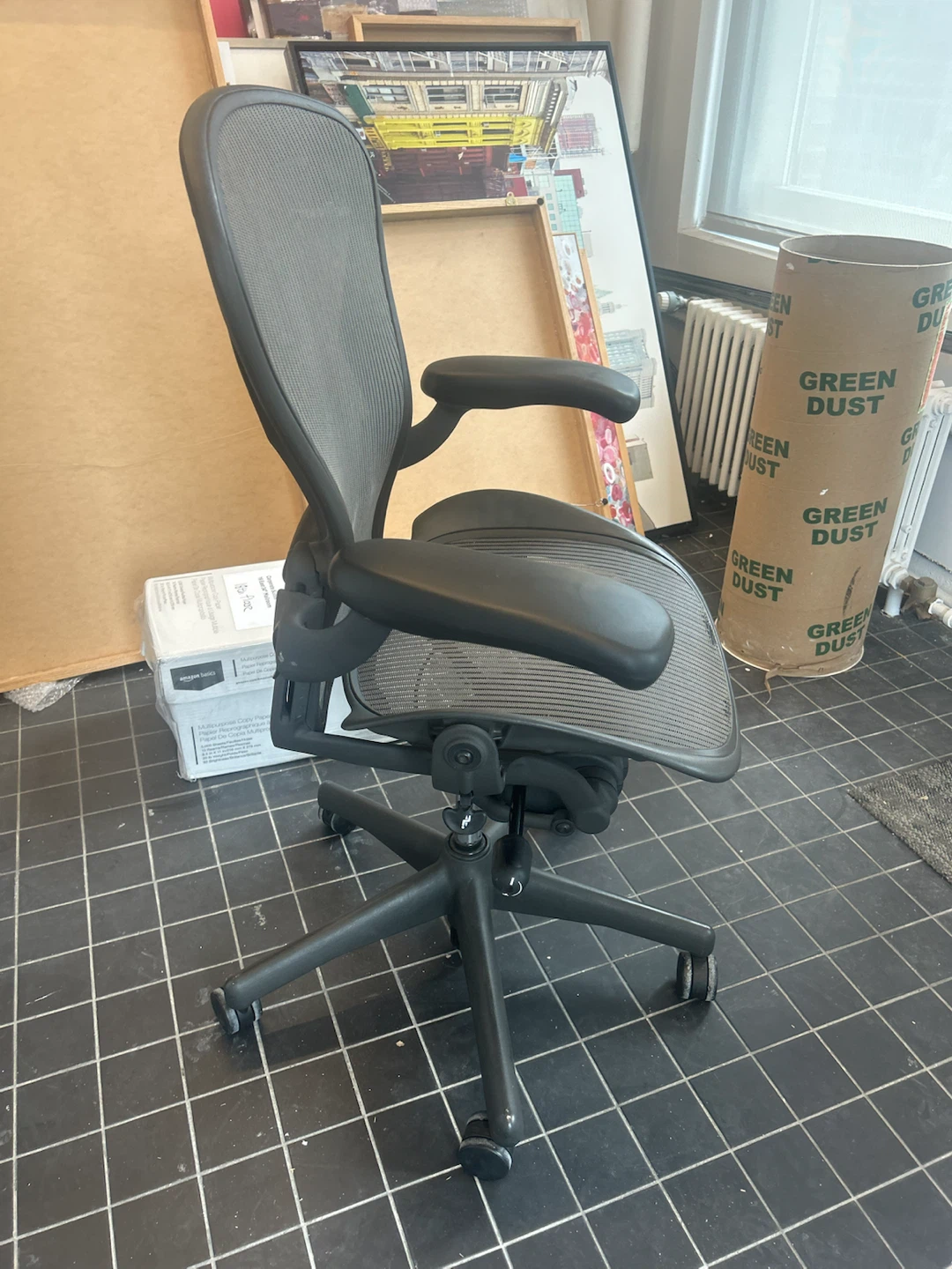 Herman Miller Aeron Office Chair - photo 4