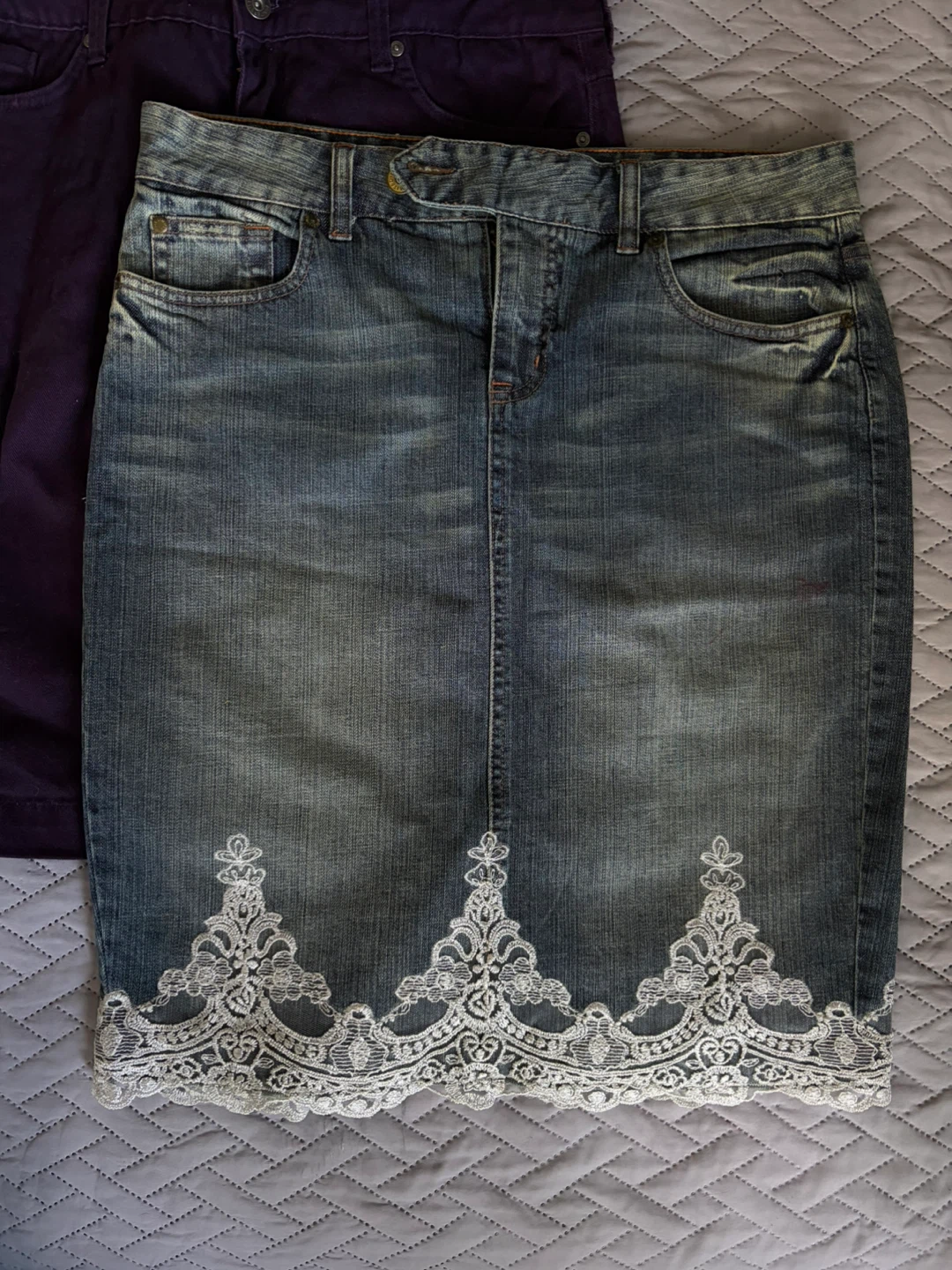 Denim skirt bundle - Sizes 8-10 - photo 3