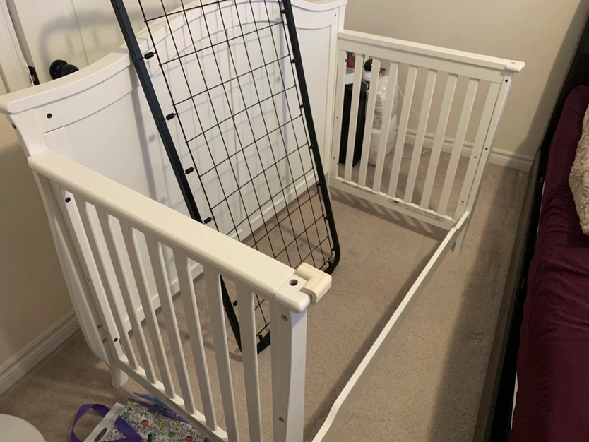 Child Craft 31001 Convertible Crib - photo 3