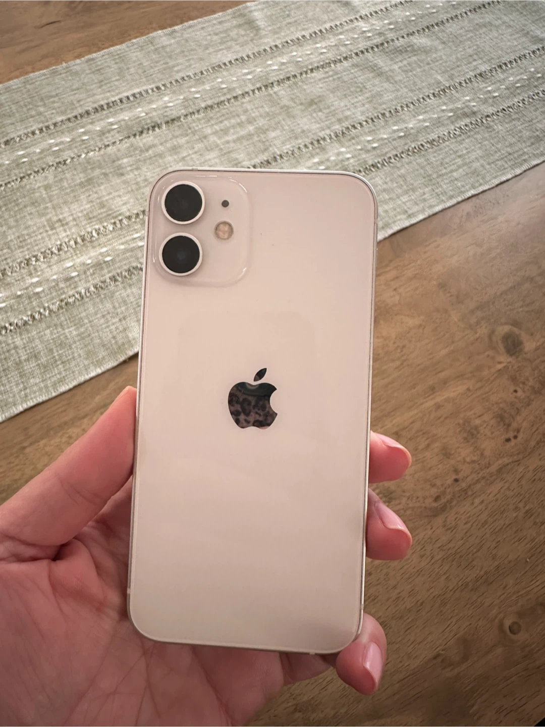 Apple iPhone 12 White - photo 2