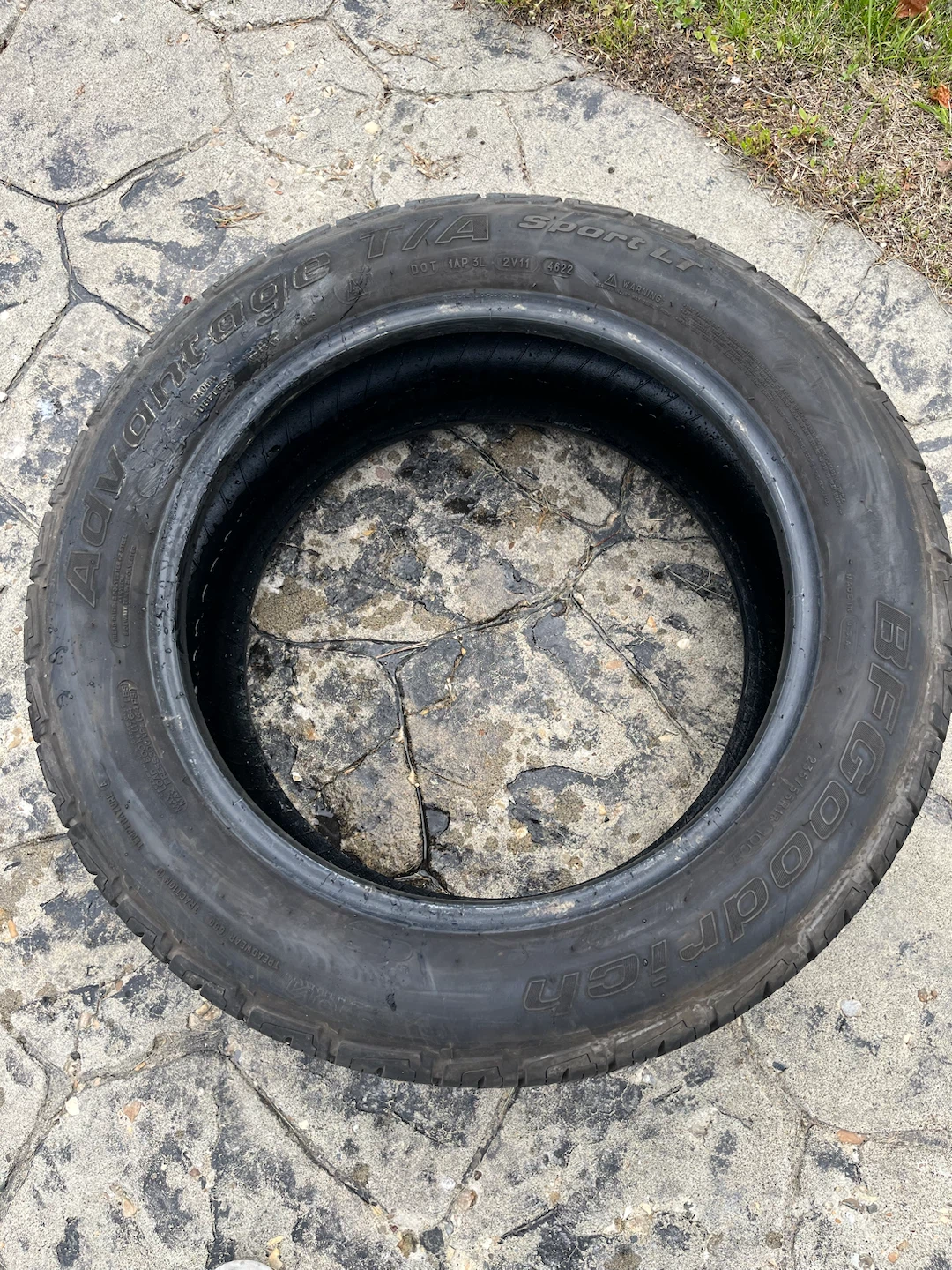 235/55R18 BFGoodrich Advantage T/A Sport - photo 4