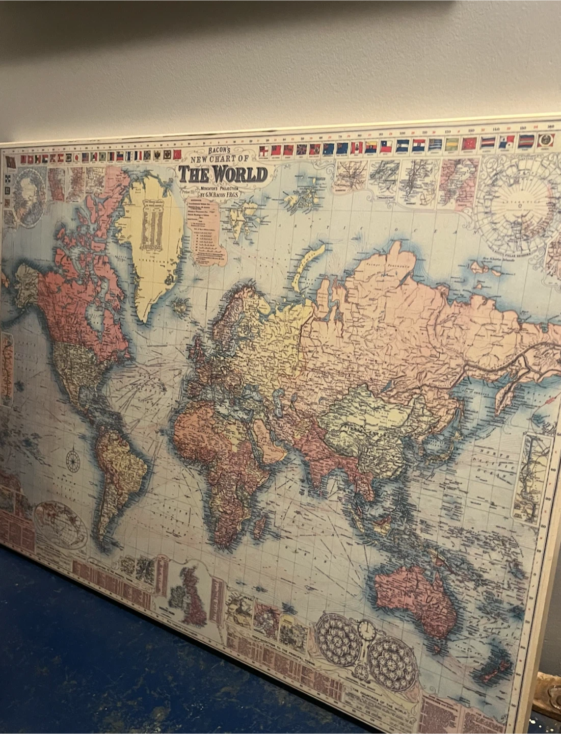 Mounted Classic World Map - photo 3