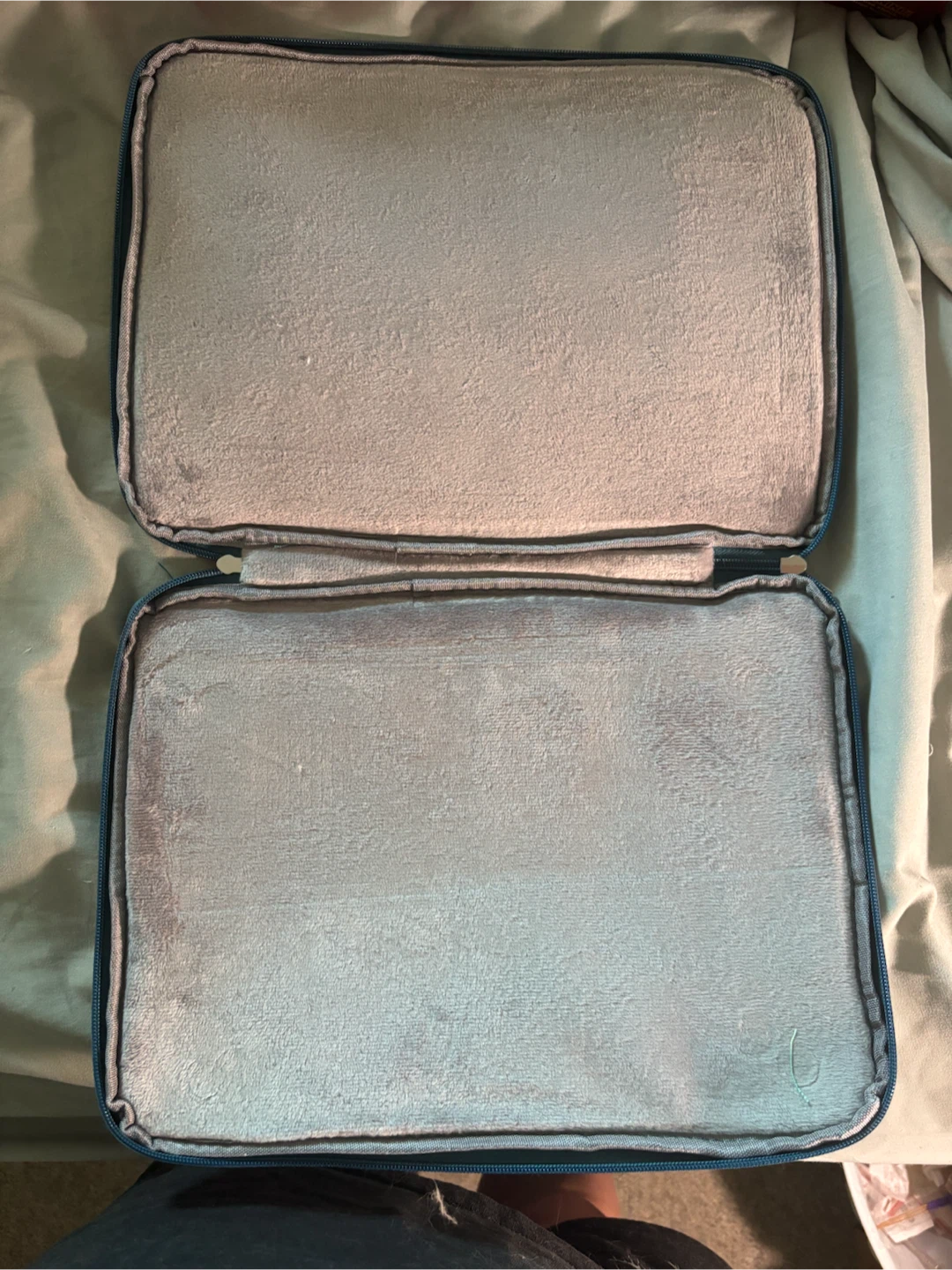 Laptop/Macbook Carrying Case - photo 2