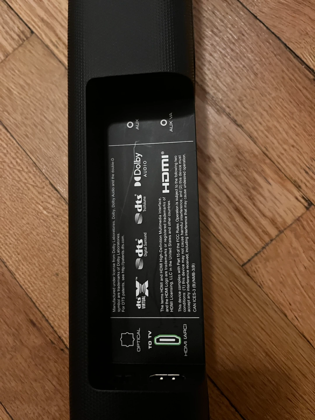 VIZIO V-Series 5.1 Soundbar System - photo 4