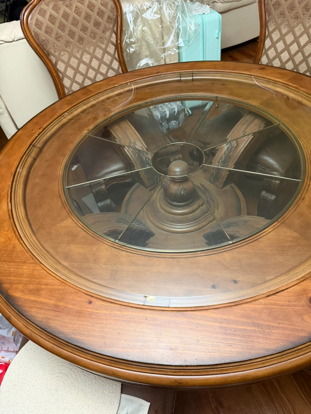 Round wooden dining table with glass center - photo 4
